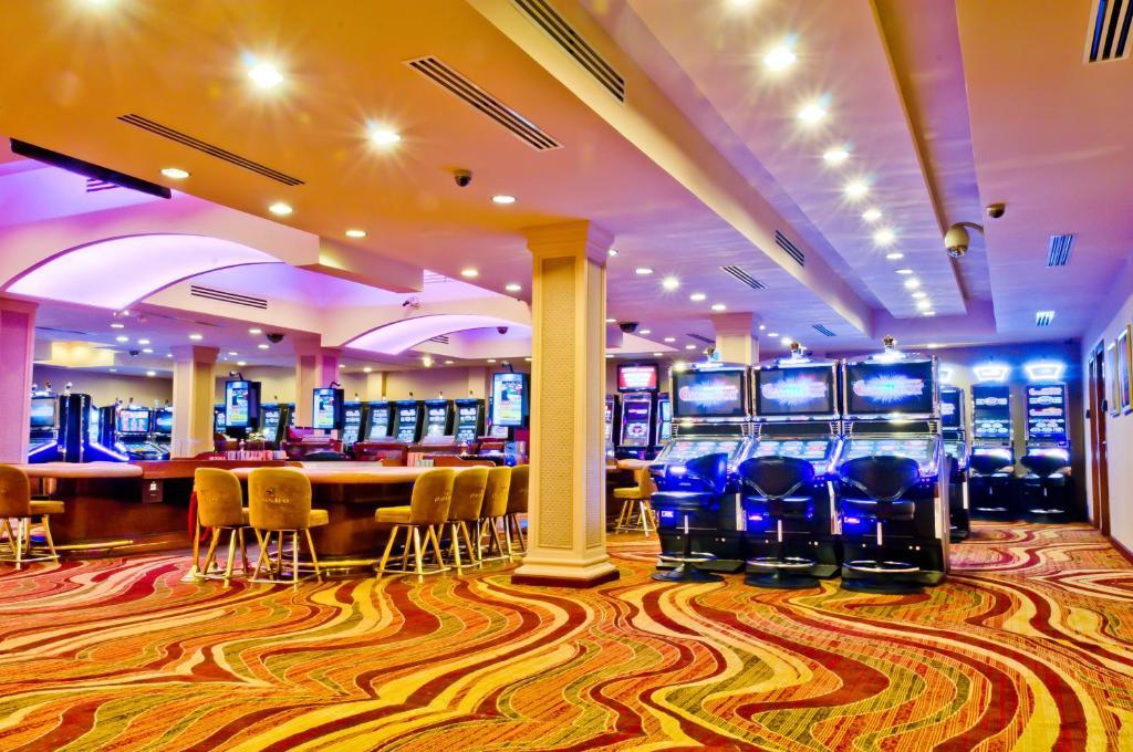 Savannah Hotel & Casino Paramaribo Buitenkant foto