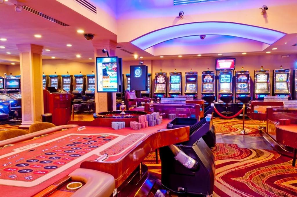 Savannah Hotel & Casino Paramaribo Buitenkant foto