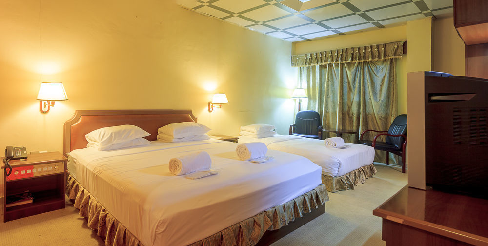 Savannah Hotel & Casino Paramaribo Buitenkant foto